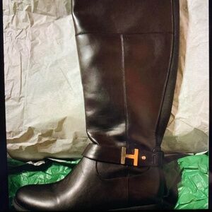 Women’s black dress boots